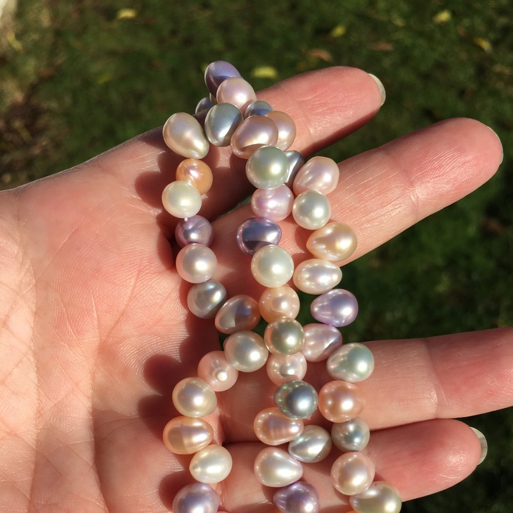 Multi-coloured teardrop freshwater Pearl Necklace - Picture 1 of 5